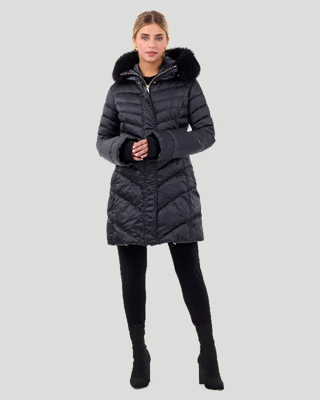 Après-Ski Jacket With Detachable Toscana Shearling Lamb Hood Trim