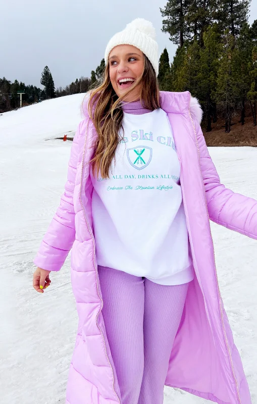 Stanley Sweatshirt ~ Apres Ski Club Graphic