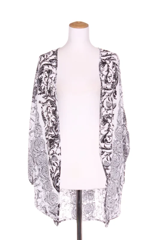 STORM - Ornate printed crepe kimono! 12-16